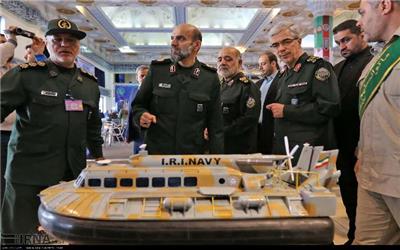 دستاوردهای دفاعی نیروهای مسلح در مصلی امام خمینی(ره)