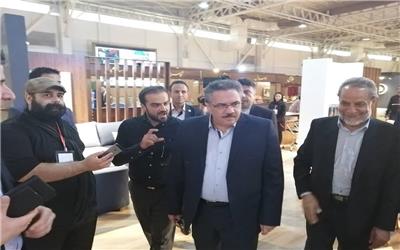 بازدید اختصاصی معاون وزیر صمت و ریاست سازمان توسعه تجارت ایران از نمایشگاه مبلمان/گزارش تصویری