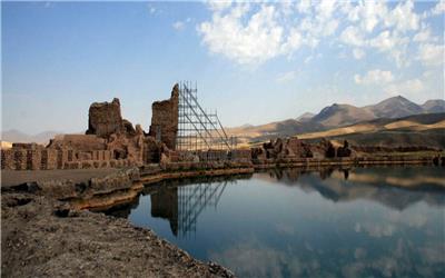 میراث جهانی تخت سلیمان میزبان نخستین گروه مهمانان